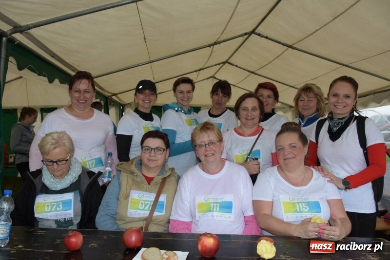 Zdjęcie w galerii na portalu naszraciborz.pl: Biegli i maszerowali, by pomóc Zosi [FOTO] wiadomości z regionu