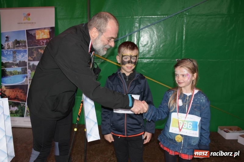 Zdjęcie w galerii na portalu naszraciborz.pl: Biegli i maszerowali, by pomóc Zosi [FOTO] wiadomości z regionu