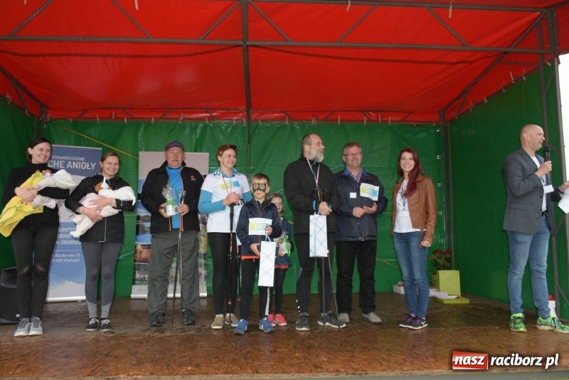 Zdjęcie w galerii na portalu naszraciborz.pl: Biegli i maszerowali, by pomóc Zosi [FOTO] wiadomości z regionu