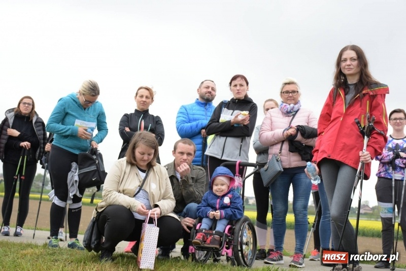 Zdjęcie w galerii na portalu naszraciborz.pl: Biegli i maszerowali, by pomóc Zosi [FOTO] wiadomości z regionu