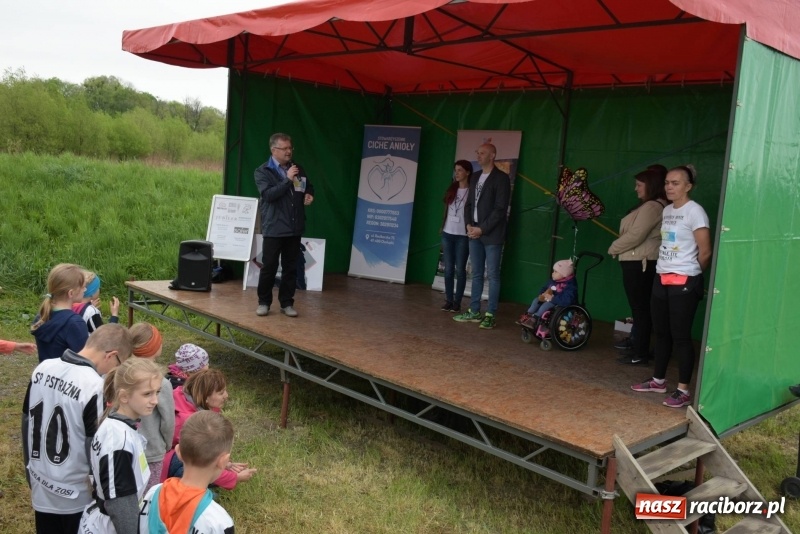 Zdjęcie w galerii na portalu naszraciborz.pl: Biegli i maszerowali, by pomóc Zosi [FOTO] wiadomości z regionu