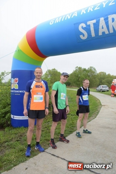 Zdjęcie w galerii na portalu naszraciborz.pl: Biegli i maszerowali, by pomóc Zosi [FOTO] wiadomości z regionu