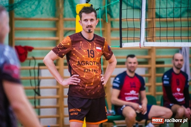 Zdjęcie w galerii na portalu naszraciborz.pl: RLPS: Przebudzenie Lunatyków. Leśna Perła zdetronizowana! [FOTO] wiadomości z regionu