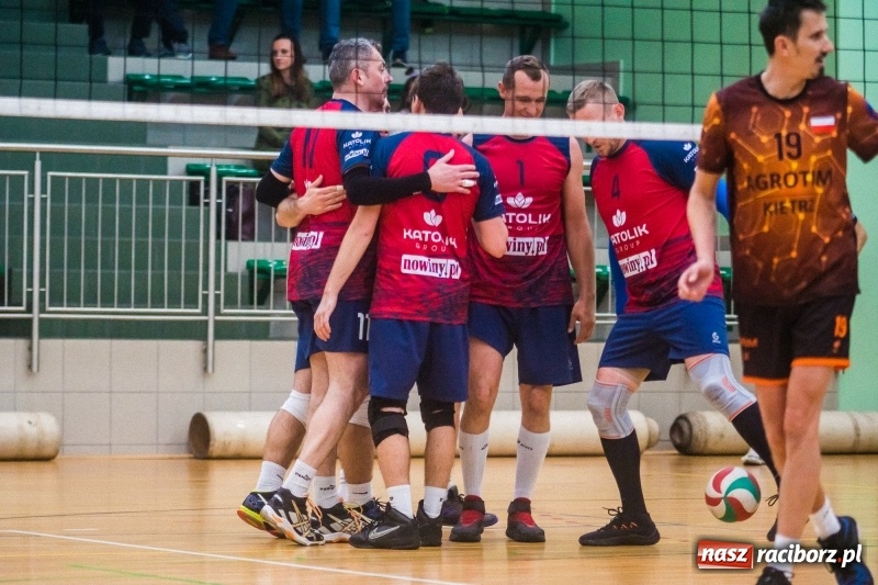 Zdjęcie w galerii na portalu naszraciborz.pl: RLPS: Przebudzenie Lunatyków. Leśna Perła zdetronizowana! [FOTO] wiadomości z regionu