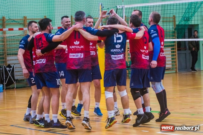 Zdjęcie w galerii na portalu naszraciborz.pl: RLPS: Przebudzenie Lunatyków. Leśna Perła zdetronizowana! [FOTO] wiadomości z regionu