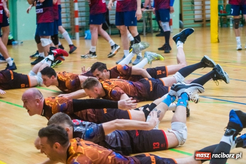 Zdjęcie w galerii na portalu naszraciborz.pl: RLPS: Przebudzenie Lunatyków. Leśna Perła zdetronizowana! [FOTO] wiadomości z regionu