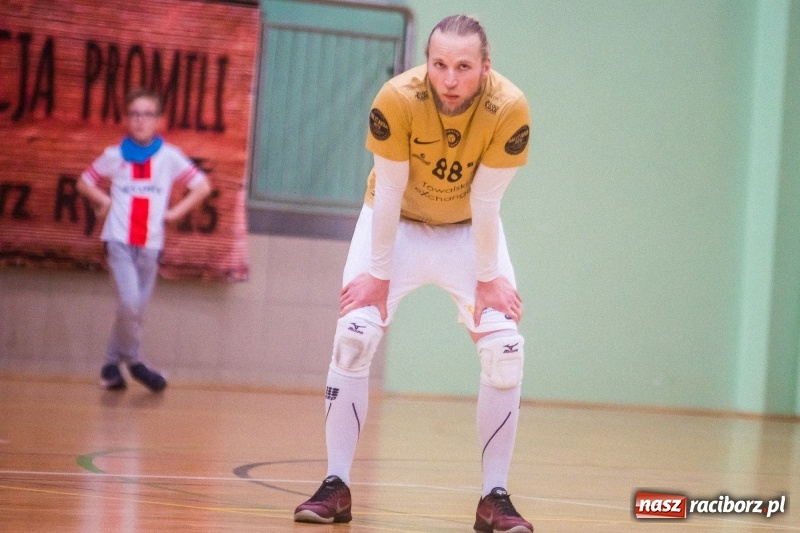 Zdjęcie w galerii na portalu naszraciborz.pl: RLPS: Przebudzenie Lunatyków. Leśna Perła zdetronizowana! [FOTO] wiadomości z regionu