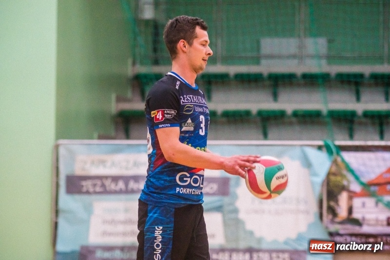 Zdjęcie w galerii na portalu naszraciborz.pl: RLPS: Przebudzenie Lunatyków. Leśna Perła zdetronizowana! [FOTO] wiadomości z regionu