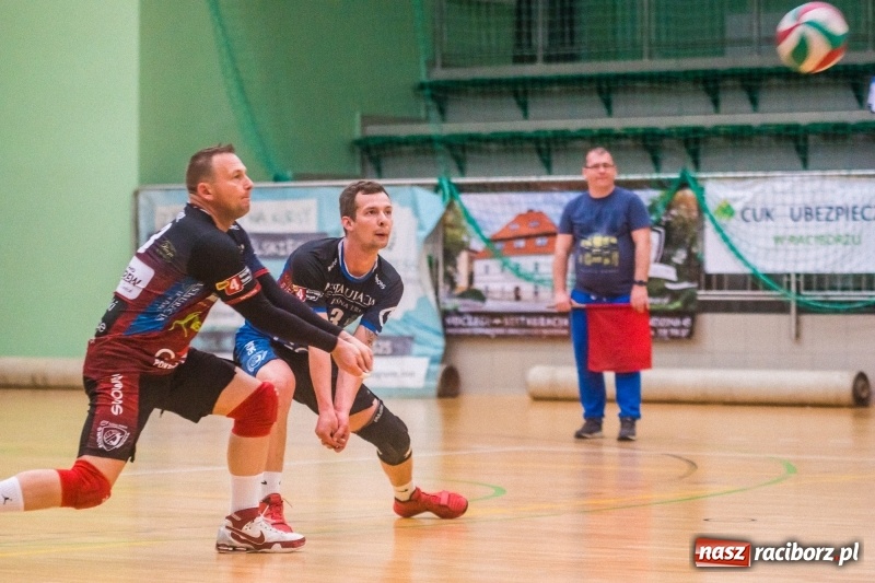 Zdjęcie w galerii na portalu naszraciborz.pl: RLPS: Przebudzenie Lunatyków. Leśna Perła zdetronizowana! [FOTO] wiadomości z regionu