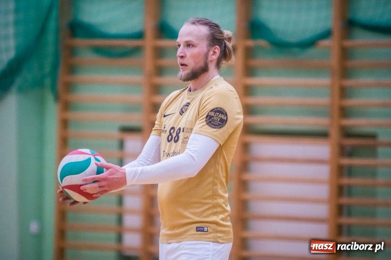 Zdjęcie w galerii na portalu naszraciborz.pl: RLPS: Przebudzenie Lunatyków. Leśna Perła zdetronizowana! [FOTO] wiadomości z regionu