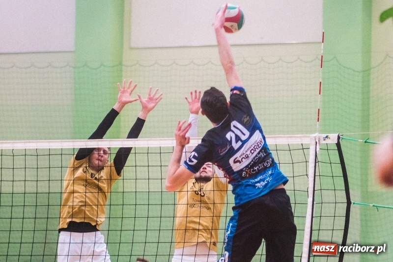 Zdjęcie w galerii na portalu naszraciborz.pl: RLPS: Przebudzenie Lunatyków. Leśna Perła zdetronizowana! [FOTO] wiadomości z regionu