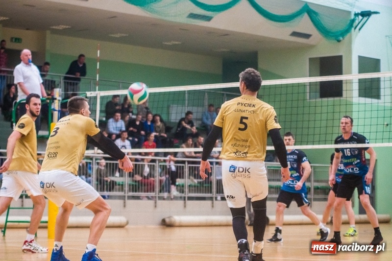 Zdjęcie w galerii na portalu naszraciborz.pl: RLPS: Przebudzenie Lunatyków. Leśna Perła zdetronizowana! [FOTO] wiadomości z regionu