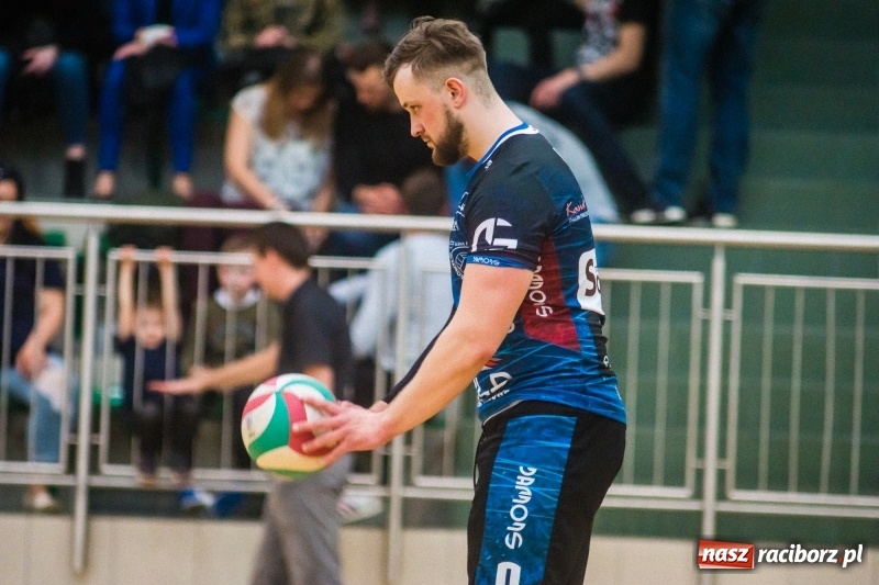 Zdjęcie w galerii na portalu naszraciborz.pl: RLPS: Przebudzenie Lunatyków. Leśna Perła zdetronizowana! [FOTO] wiadomości z regionu