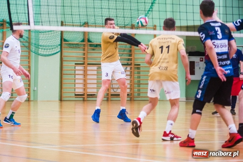 Zdjęcie w galerii na portalu naszraciborz.pl: RLPS: Przebudzenie Lunatyków. Leśna Perła zdetronizowana! [FOTO] wiadomości z regionu