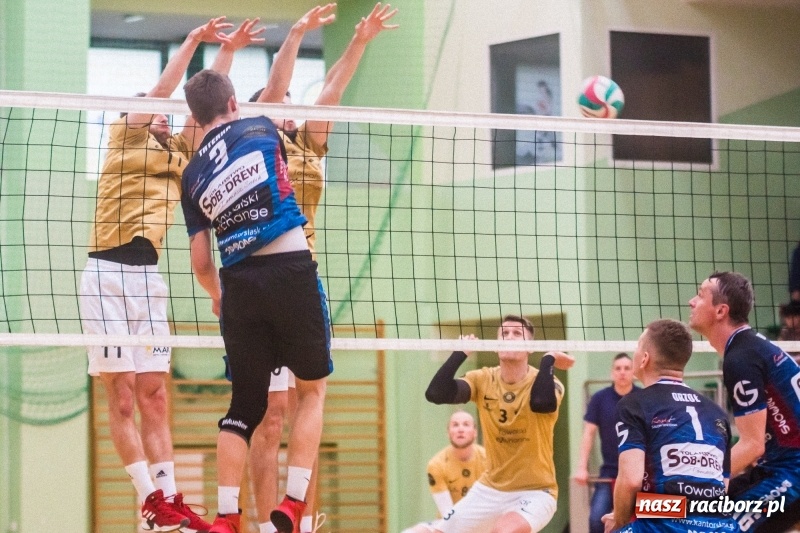 Zdjęcie w galerii na portalu naszraciborz.pl: RLPS: Przebudzenie Lunatyków. Leśna Perła zdetronizowana! [FOTO] wiadomości z regionu