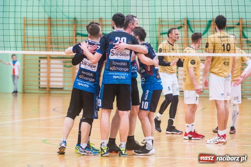 Zdjęcie w galerii na portalu naszraciborz.pl: RLPS: Przebudzenie Lunatyków. Leśna Perła zdetronizowana! [FOTO] wiadomości z regionu