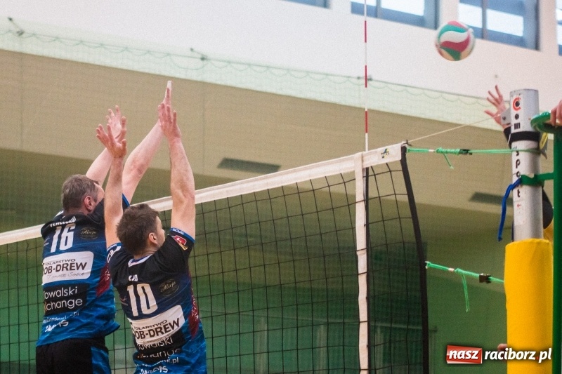 Zdjęcie w galerii na portalu naszraciborz.pl: RLPS: Przebudzenie Lunatyków. Leśna Perła zdetronizowana! [FOTO] wiadomości z regionu