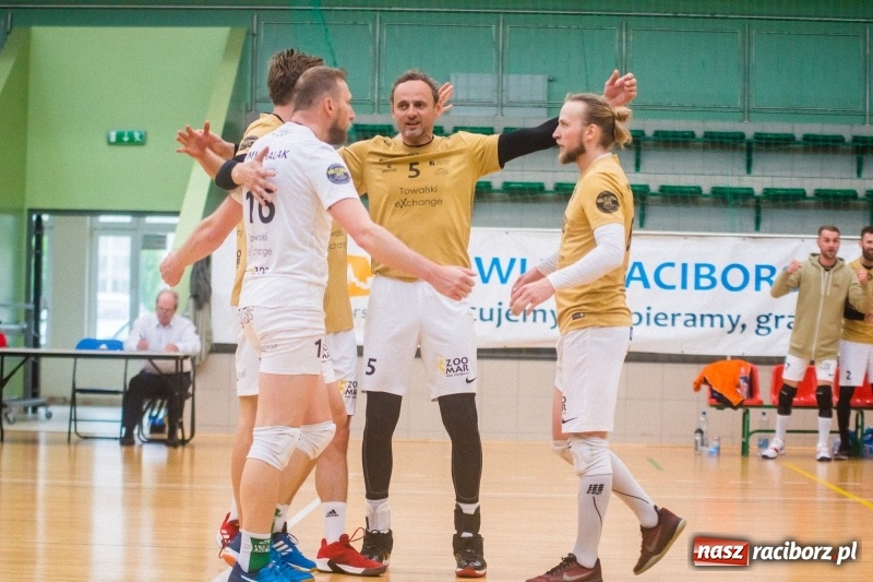 Zdjęcie w galerii na portalu naszraciborz.pl: RLPS: Przebudzenie Lunatyków. Leśna Perła zdetronizowana! [FOTO] wiadomości z regionu