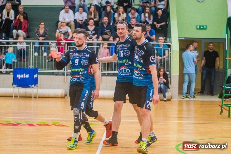 Zdjęcie w galerii na portalu naszraciborz.pl: RLPS: Przebudzenie Lunatyków. Leśna Perła zdetronizowana! [FOTO] wiadomości z regionu