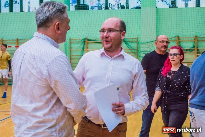 Zdjęcie w galerii na portalu naszraciborz.pl: RLPS: Przebudzenie Lunatyków. Leśna Perła zdetronizowana! [FOTO] wiadomości z regionu