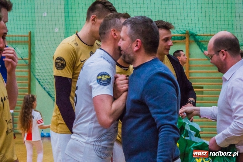 Zdjęcie w galerii na portalu naszraciborz.pl: RLPS: Przebudzenie Lunatyków. Leśna Perła zdetronizowana! [FOTO] wiadomości z regionu