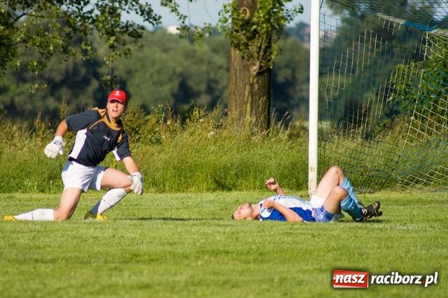 Zdjęcie w galerii na portalu naszraciborz.pl: Zwycięstwo na zakończenie sezonu wiadomości z regionu