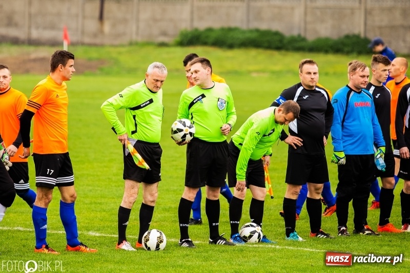 Zdjęcie w galerii na portalu naszraciborz.pl: A klasa: Derby Raciborza dla Studziennej wiadomości z regionu