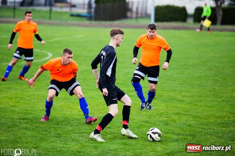 Zdjęcie w galerii na portalu naszraciborz.pl: A klasa: Derby Raciborza dla Studziennej wiadomości z regionu