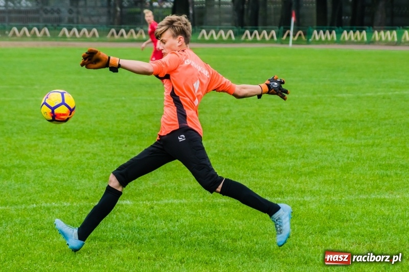 Zdjęcie w galerii na portalu naszraciborz.pl: Choć bardzo się starali, Tychom punktów nie urwali [FOTO] wiadomości z regionu