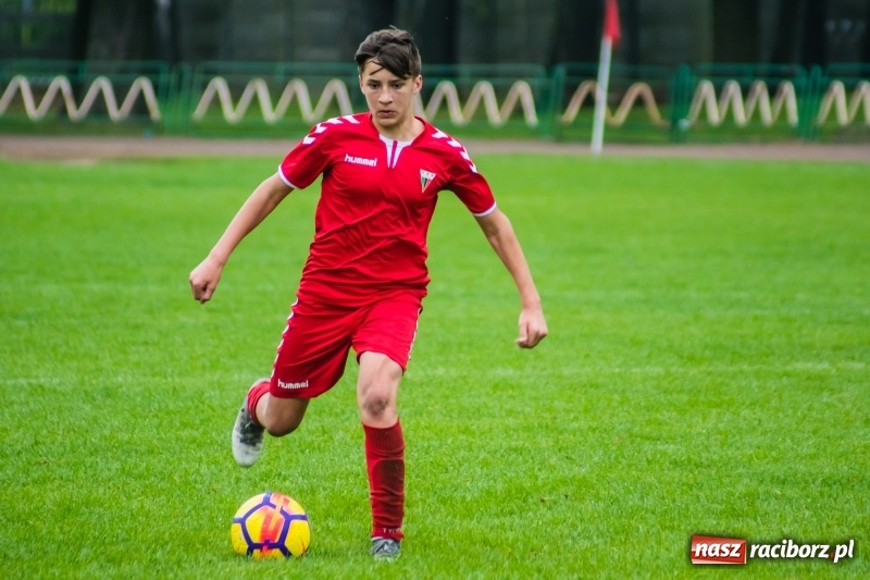 Zdjęcie w galerii na portalu naszraciborz.pl: Choć bardzo się starali, Tychom punktów nie urwali [FOTO] wiadomości z regionu