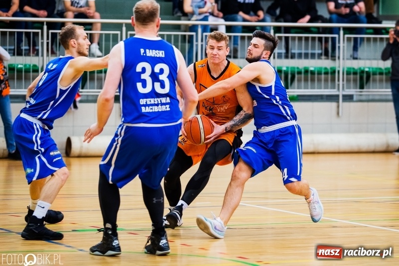 Zdjęcie w galerii na portalu naszraciborz.pl: II liga nie dla Ofensywy. Dotkliwa porażka z Pabianicami na zakończenie turnieju finałowego wiadomości z regionu