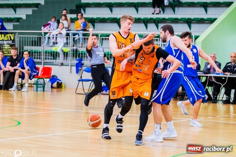 Zdjęcie w galerii na portalu naszraciborz.pl: II liga nie dla Ofensywy. Dotkliwa porażka z Pabianicami na zakończenie turnieju finałowego wiadomości z regionu