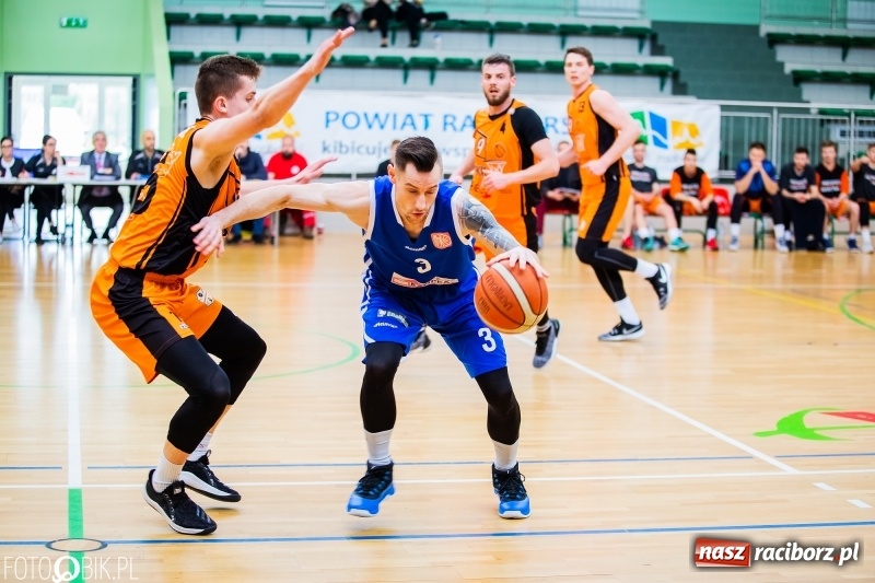 Zdjęcie w galerii na portalu naszraciborz.pl: II liga nie dla Ofensywy. Dotkliwa porażka z Pabianicami na zakończenie turnieju finałowego wiadomości z regionu