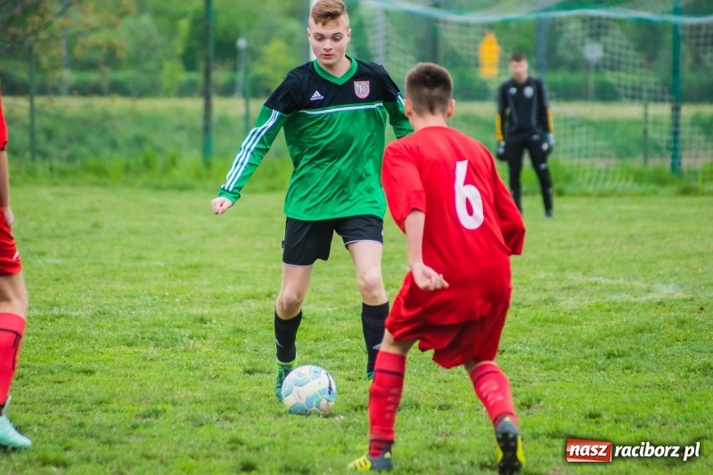 Zdjęcie w galerii na portalu naszraciborz.pl: Juniorzy Płoni i Ocic podzielili się punktami [FOTO] wiadomości z regionu