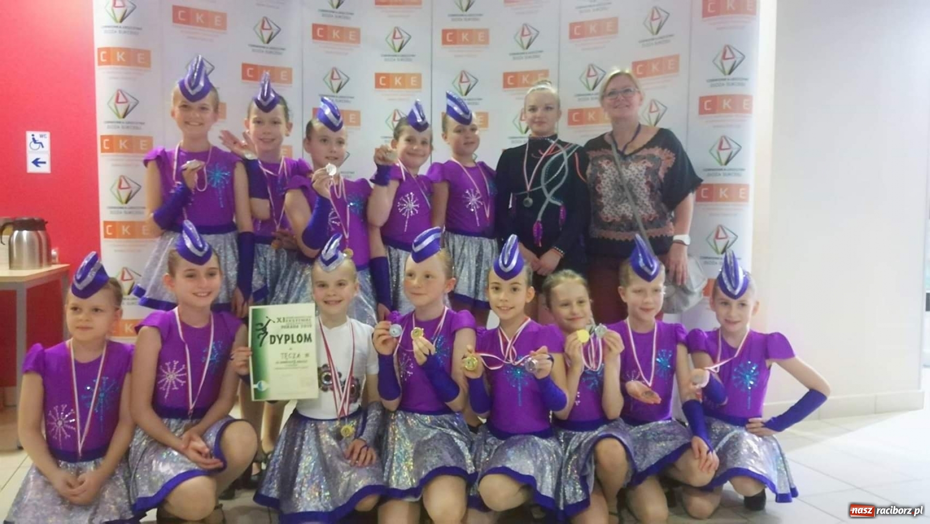 Zdjęcie w galerii na portalu naszraciborz.pl: Sukcesy Źródła i Bajtla na konkursie Parada 2019 w Czerwionce-Leszczynach wiadomości z regionu