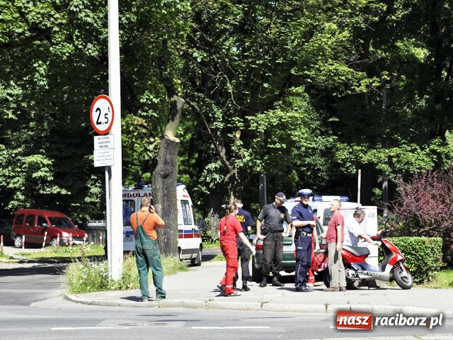 Zdjęcie w galerii na portalu naszraciborz.pl: Wypadek na Eichendorffa wiadomości z regionu