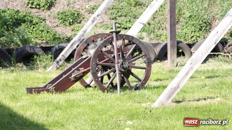 Zdjęcie w galerii na portalu naszraciborz.pl: Rodzinny piknik z braćmi kurkowymi [FOTO] wiadomości z regionu