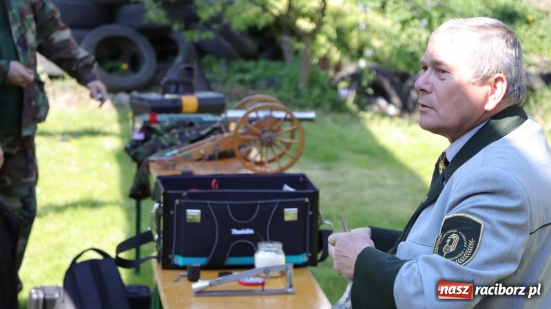 Zdjęcie w galerii na portalu naszraciborz.pl: Rodzinny piknik z braćmi kurkowymi [FOTO] wiadomości z regionu