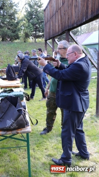 Zdjęcie w galerii na portalu naszraciborz.pl: Rodzinny piknik z braćmi kurkowymi [FOTO] wiadomości z regionu