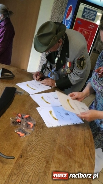 Zdjęcie w galerii na portalu naszraciborz.pl: Rodzinny piknik z braćmi kurkowymi [FOTO] wiadomości z regionu