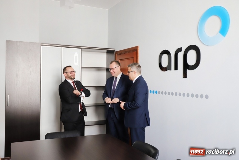 Zdjęcie w galerii na portalu naszraciborz.pl: Ważna informacja dla biznesu. Otwarto Centrum Obsługi Przedsiębiorców  wiadomości z regionu