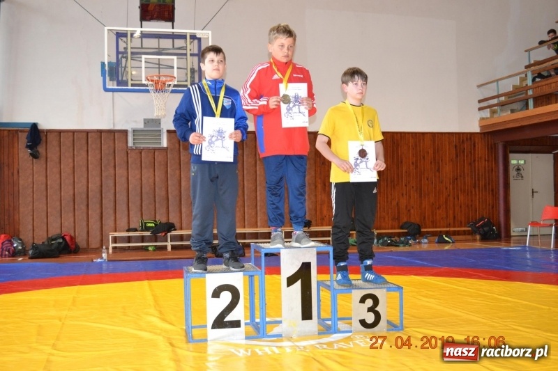 Zdjęcie w galerii na portalu naszraciborz.pl: Udany start zapaśników Unii Racibórz na zawodach w Czechach  wiadomości z regionu