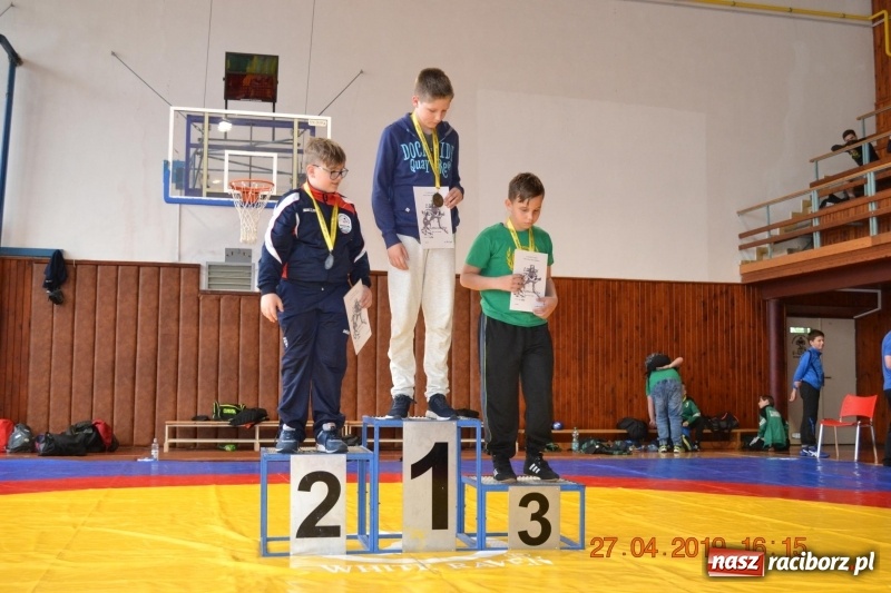 Zdjęcie w galerii na portalu naszraciborz.pl: Udany start zapaśników Unii Racibórz na zawodach w Czechach  wiadomości z regionu