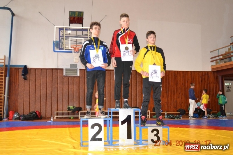 Zdjęcie w galerii na portalu naszraciborz.pl: Udany start zapaśników Unii Racibórz na zawodach w Czechach  wiadomości z regionu