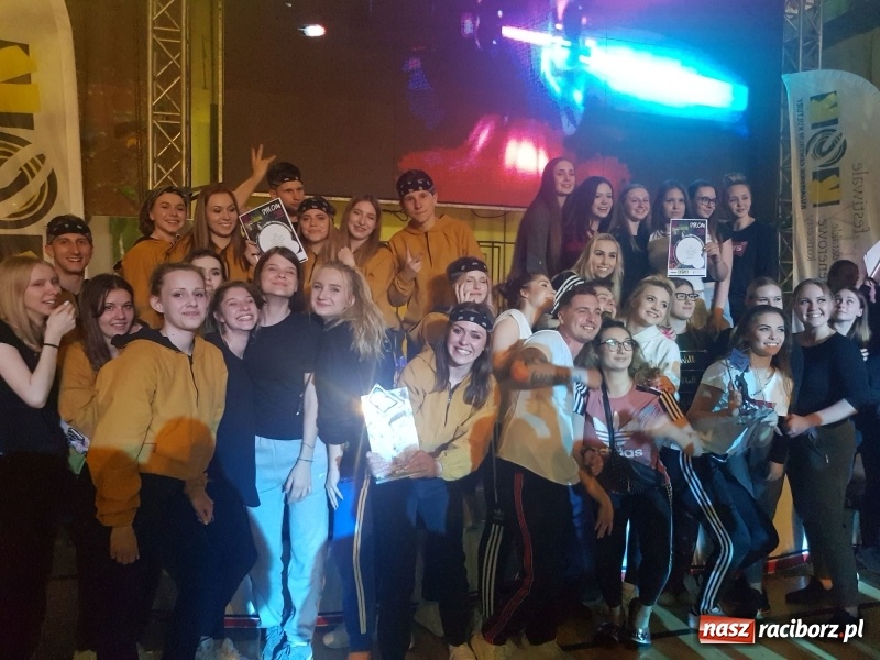 Zdjęcie w galerii na portalu naszraciborz.pl: Tancerze SKAZY z tytułami mistrzów Polski  wiadomości z regionu