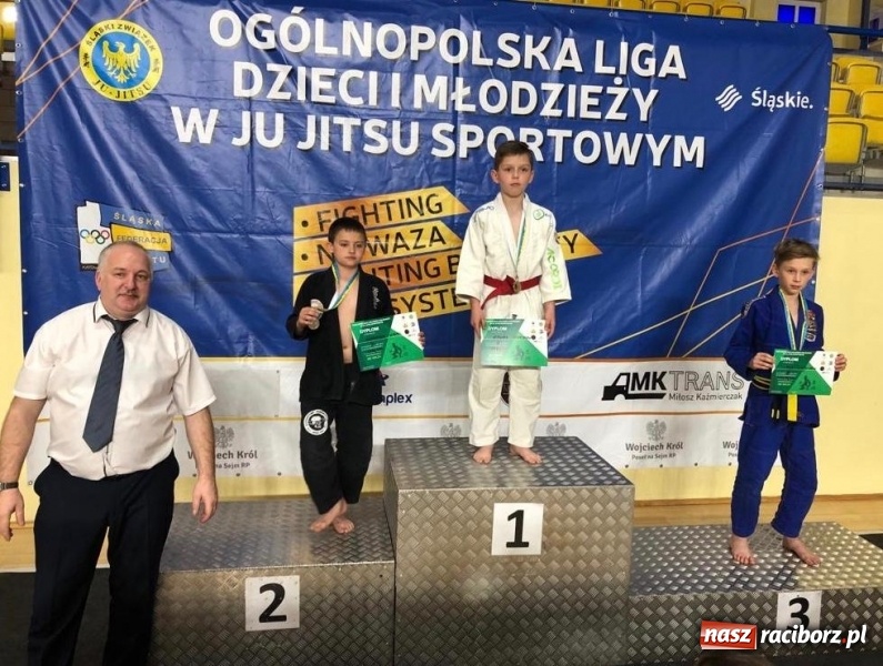 Zdjęcie w galerii na portalu naszraciborz.pl: Łamatorzy na katowickich matach  wiadomości z regionu