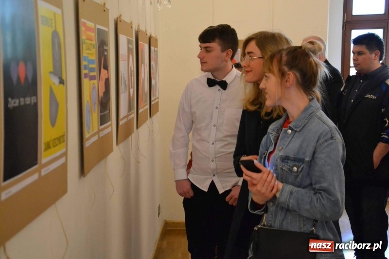 Zdjęcie w galerii na portalu naszraciborz.pl: Podwójny finisaż na Zamku Piastowskim za nami  wiadomości z regionu