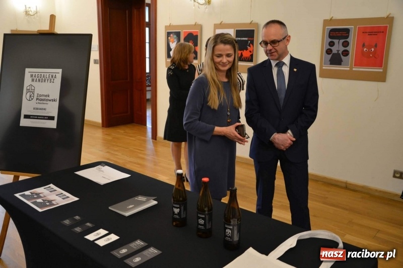 Zdjęcie w galerii na portalu naszraciborz.pl: Podwójny finisaż na Zamku Piastowskim za nami  wiadomości z regionu