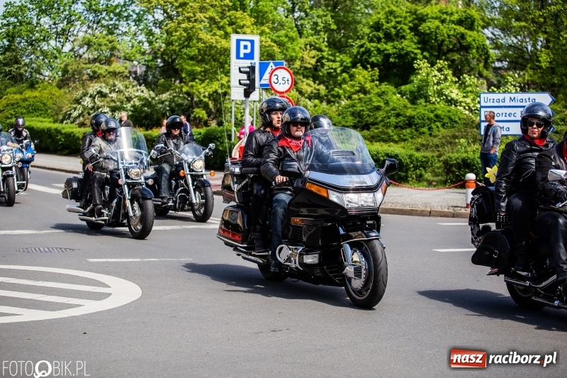 Zdjęcie w galerii na portalu naszraciborz.pl: Raciborskie rozpoczęcie sezonu motocyklowego [FOTO i WIDEO] wiadomości z regionu