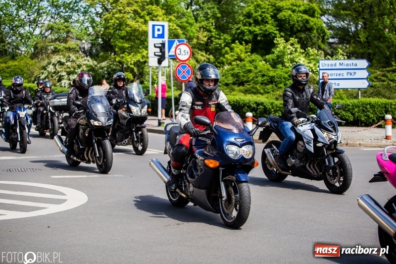 Zdjęcie w galerii na portalu naszraciborz.pl: Raciborskie rozpoczęcie sezonu motocyklowego [FOTO i WIDEO] wiadomości z regionu